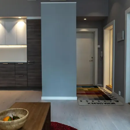 Lovely In Downtown Apartment